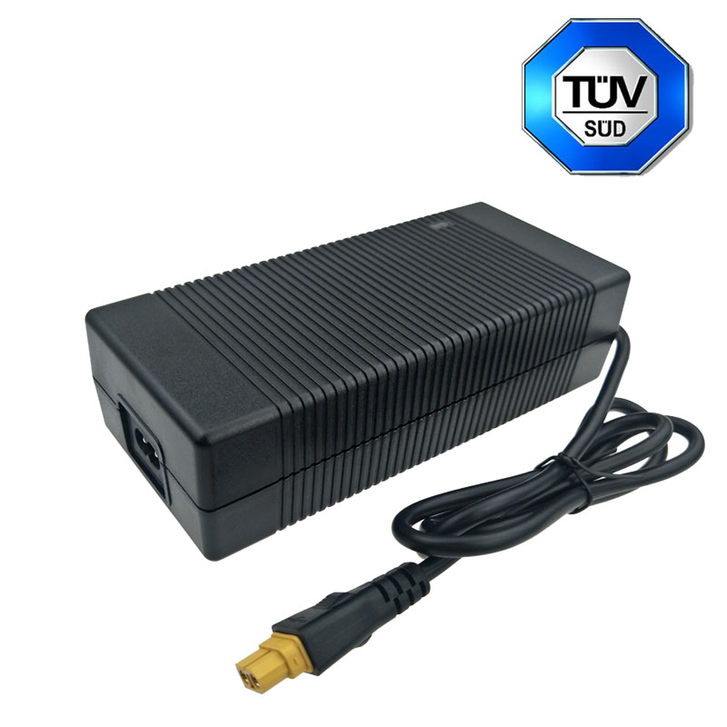 China Made 28V 5A Switching Power Supply