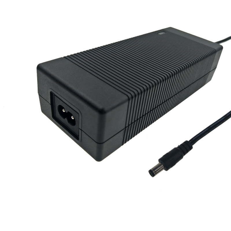 135W Desktop Adapter