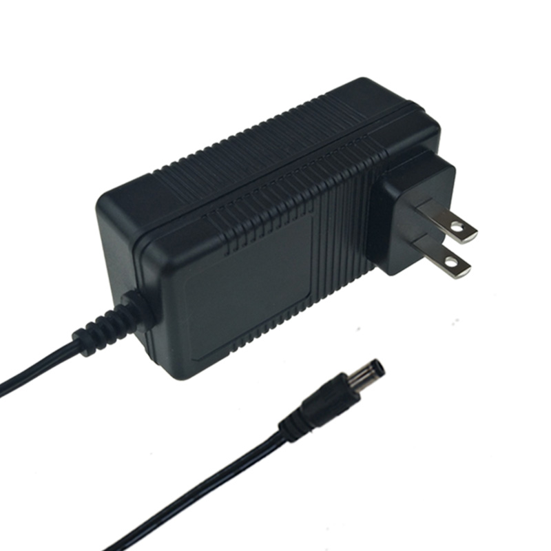 8.4v-3.5a-lithium-charger.jpg
