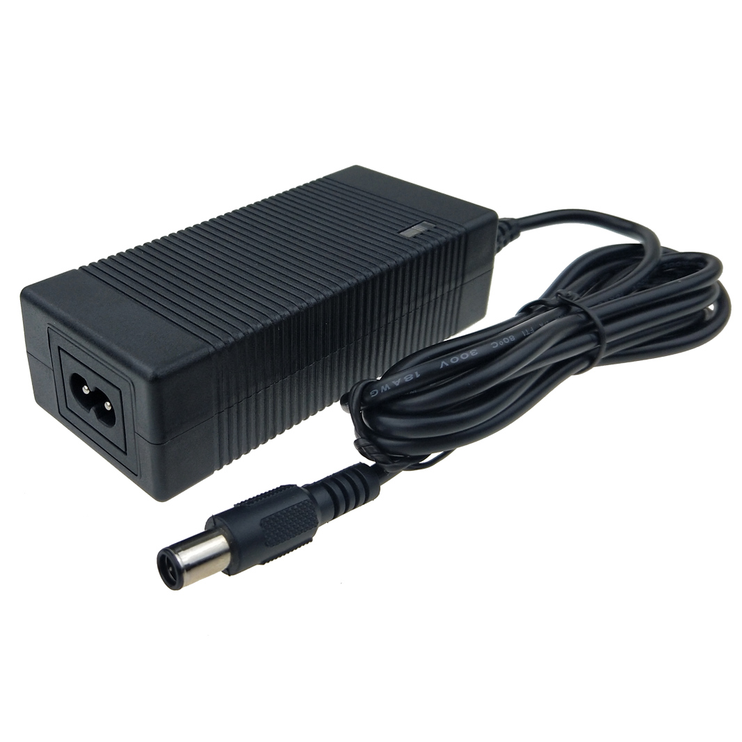 12.6v-4.5a-battery-charger.jpg