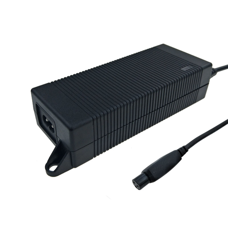 12.6V 6.5A Power Energy Storage Lithium Battery Charger