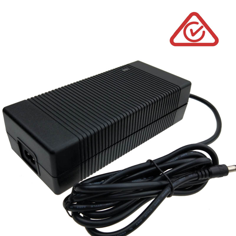 16.8v-8a-battery-charger.jpg